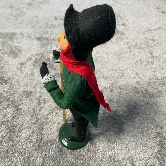 Byers Choice the Carolers 1995 Lamp Lighter with Ladder Figure - Picture 2 of 7